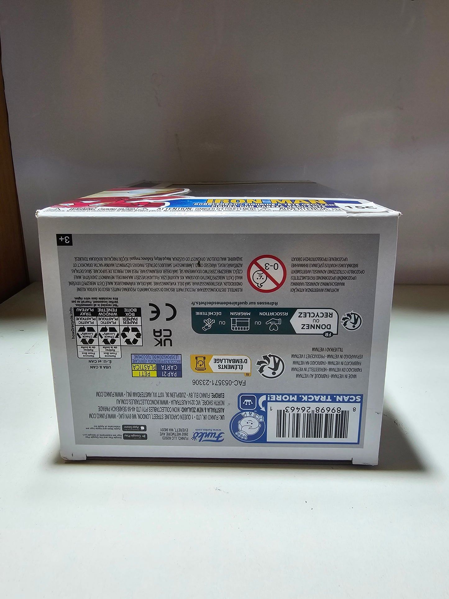 Funko Pop Marvel Avenger Iron Man 285 (La Caja puede tener algún defecto Outlet)