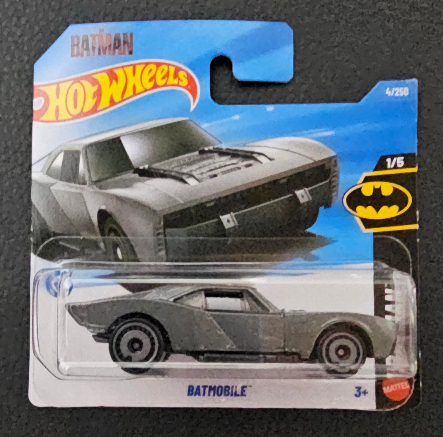 Hot Wheels Batmobile The Batman Gris