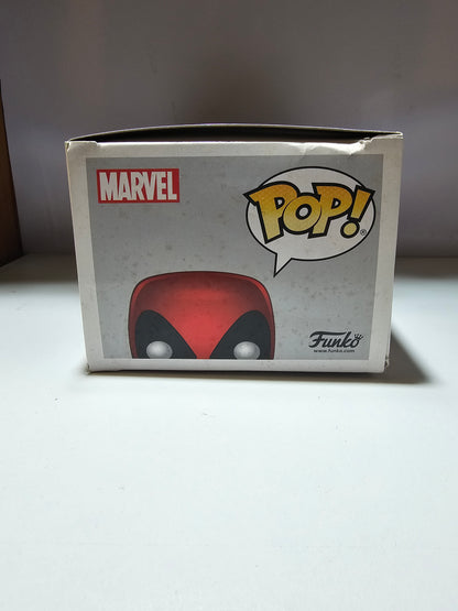 Funko Pop Marvel DeadPool 111 (La Caja puede no estar perfecta ver fotos)
