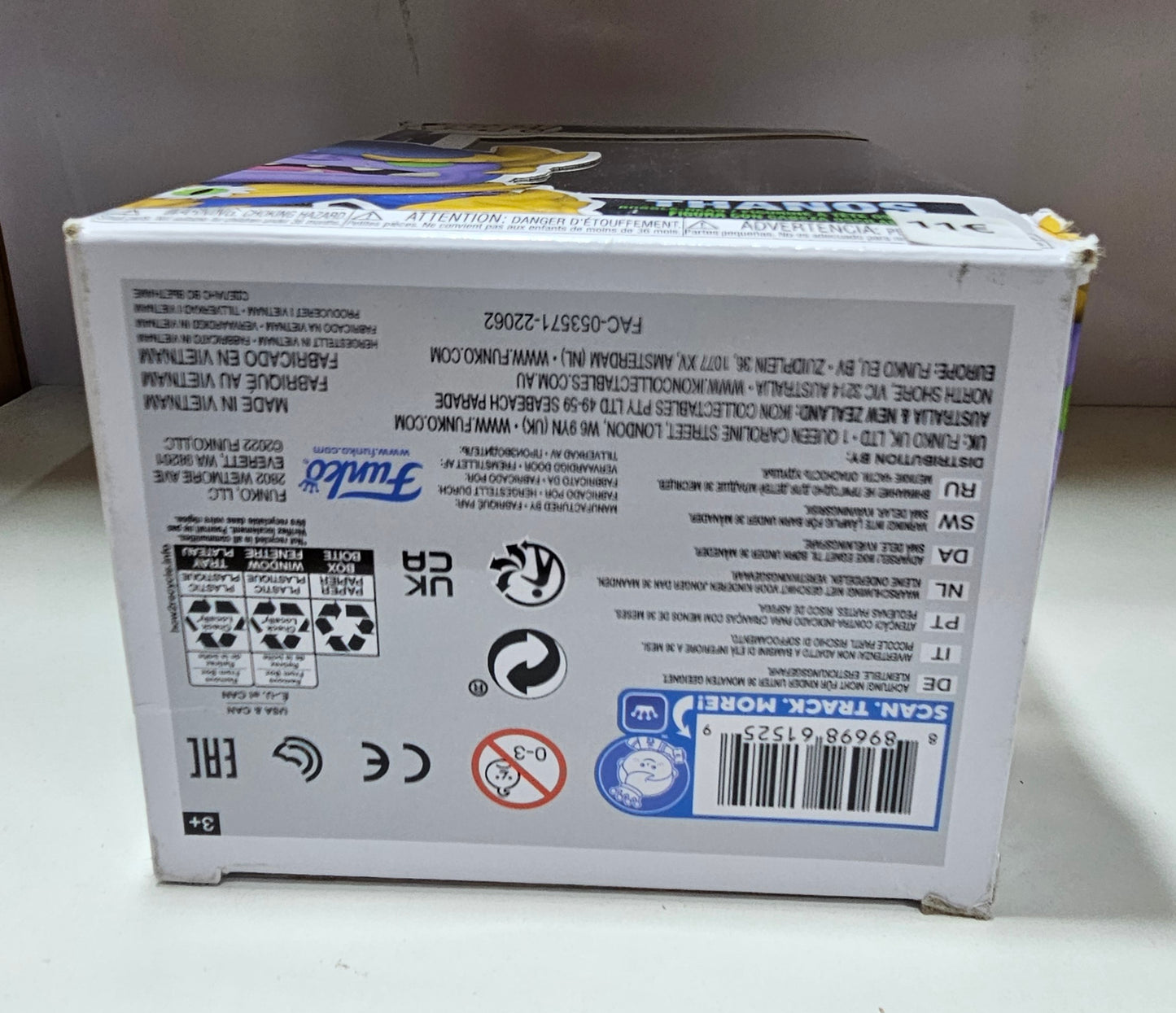 Funko Pop Marvel Avengers Thanos 993  (La Caja puede no estar perfecta ver fotos)